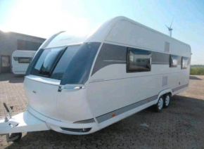 Luxus Wohnwagen zur Vermietung mit AC, Markise, WC und Duschkabine